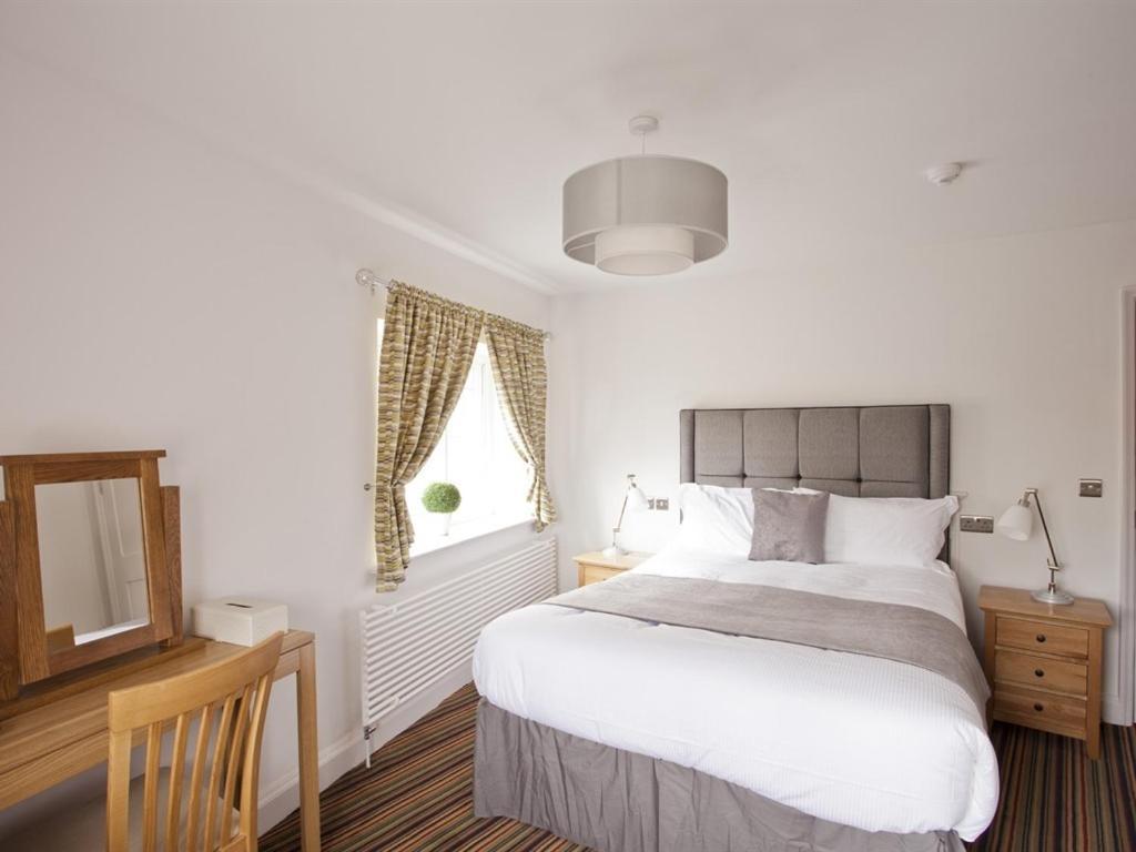 Burton Stone Inn - Free Parking On Site York Room photo